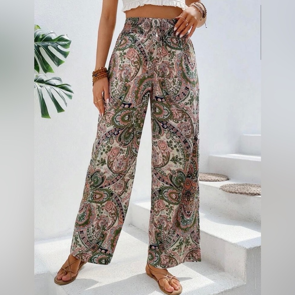 Paisley Print Wide Leg Pant